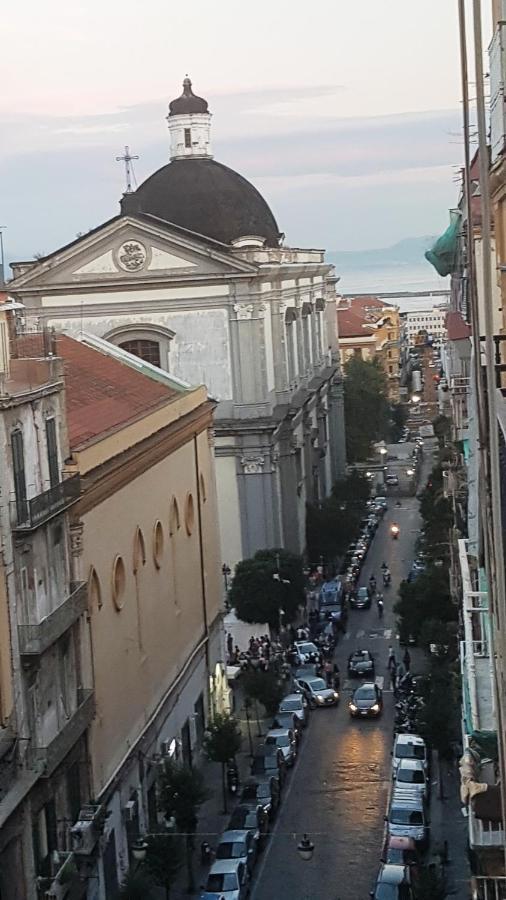 Metro duomo b&b Nápoles Exterior foto